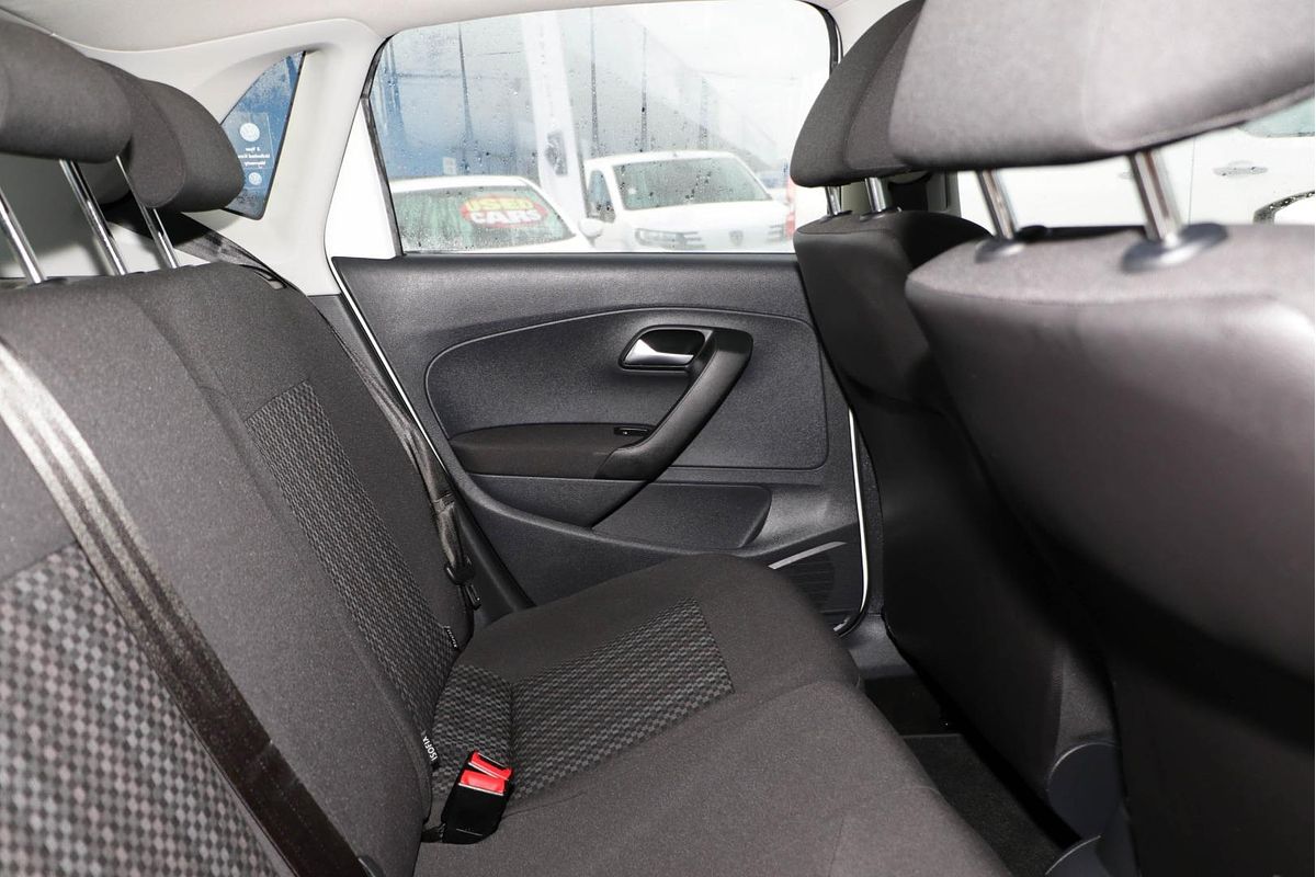 2015 Volkswagen Polo 66TSI Trendline 6R