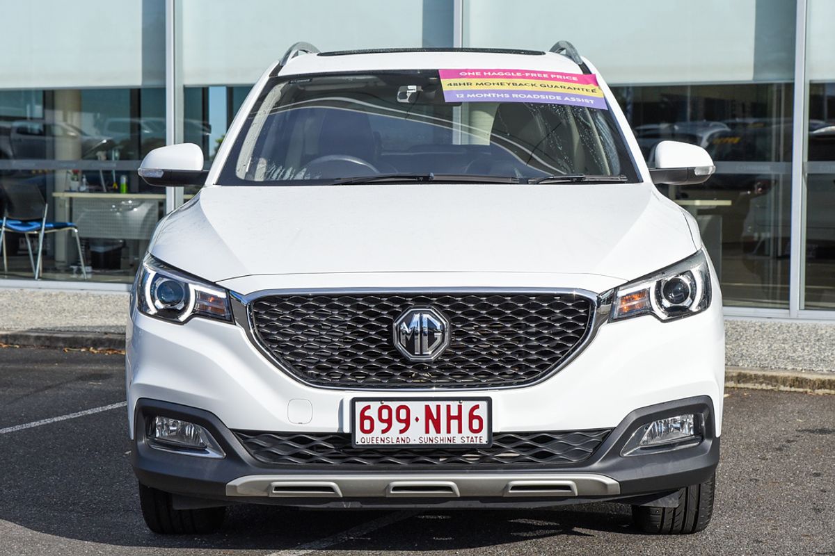 2018 MG ZS Essence AZS1