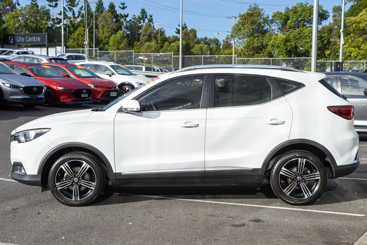 2018 MG ZS Essence AZS1