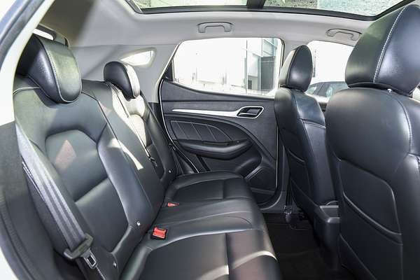 2018 MG ZS Essence AZS1