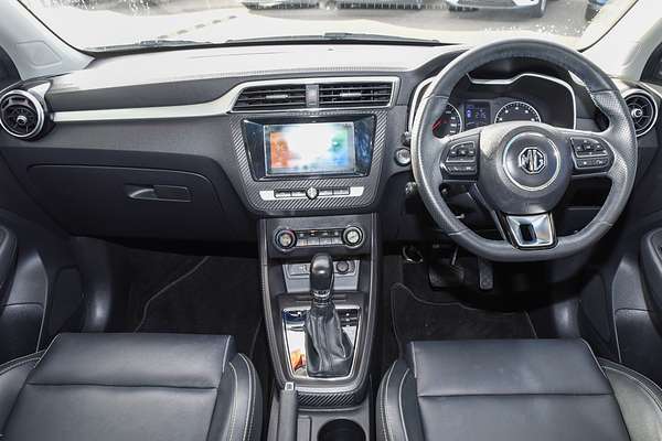 2018 MG ZS Essence AZS1