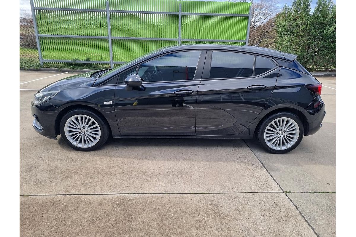 2016 Holden Astra R BK