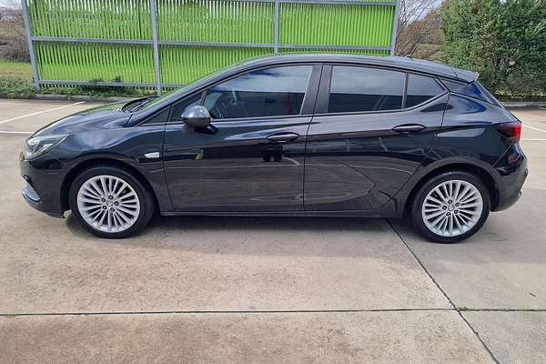2016 Holden Astra R BK
