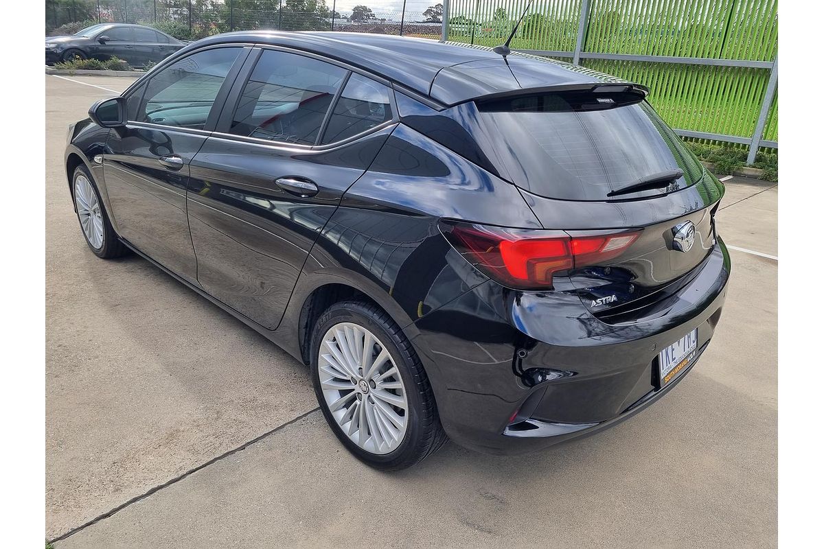 2016 Holden Astra R BK