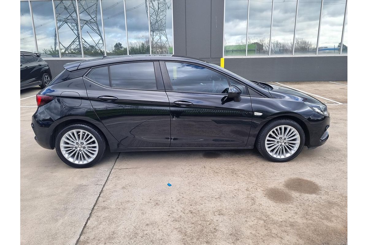 2016 Holden Astra R BK