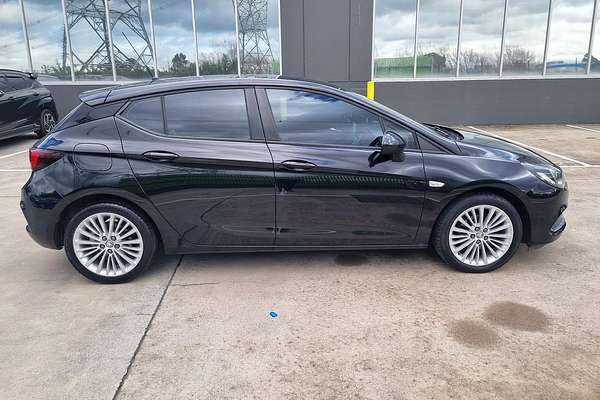 2016 Holden Astra R BK