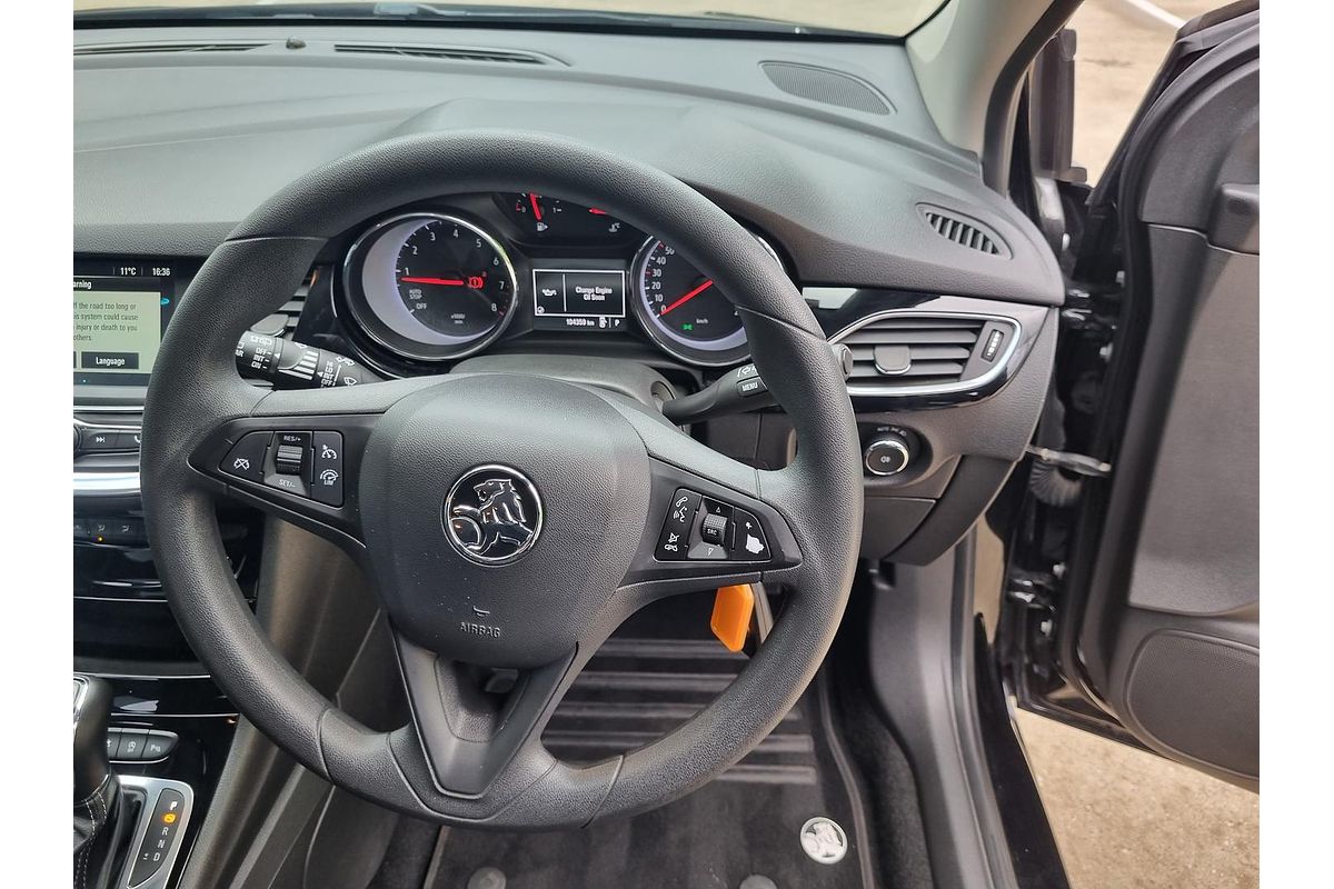 2016 Holden Astra R BK