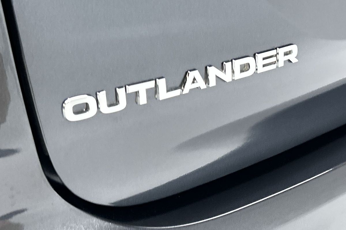 2024 Mitsubishi Outlander Aspire ZM