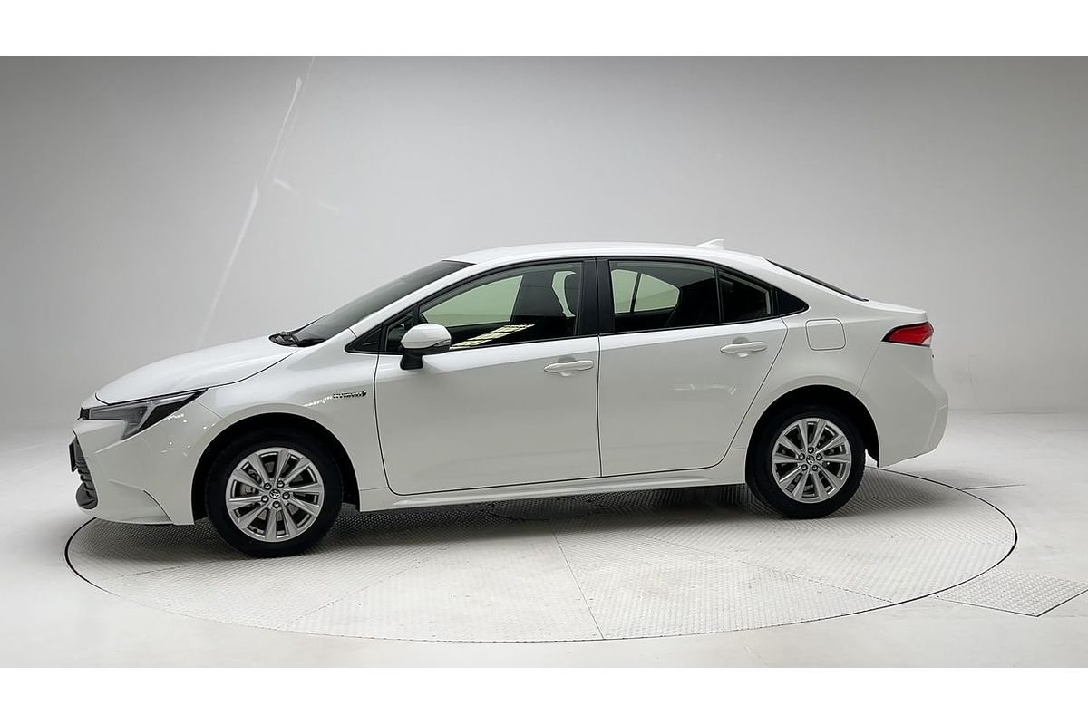 2024 Toyota Corolla Ascent Sport Hybrid ZWE219R