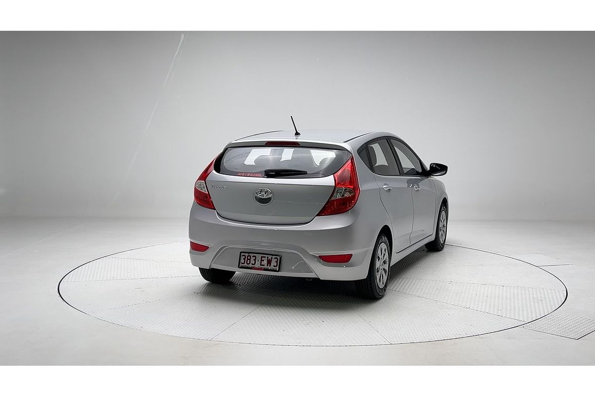 2017 Hyundai Accent Active RB4