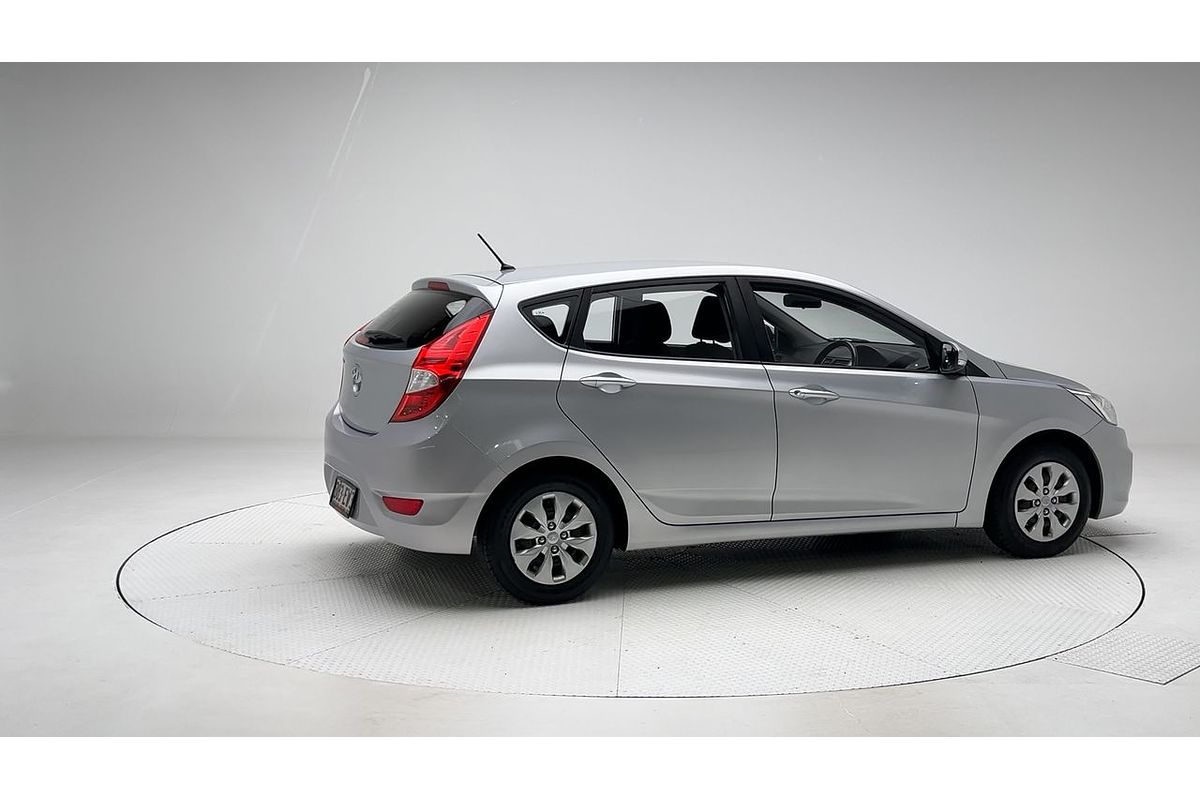 2017 Hyundai Accent Active RB4