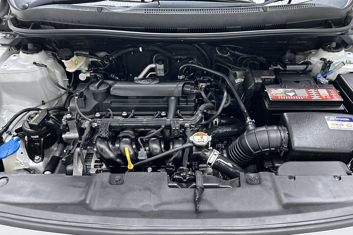 2017 Hyundai Accent Active RB4