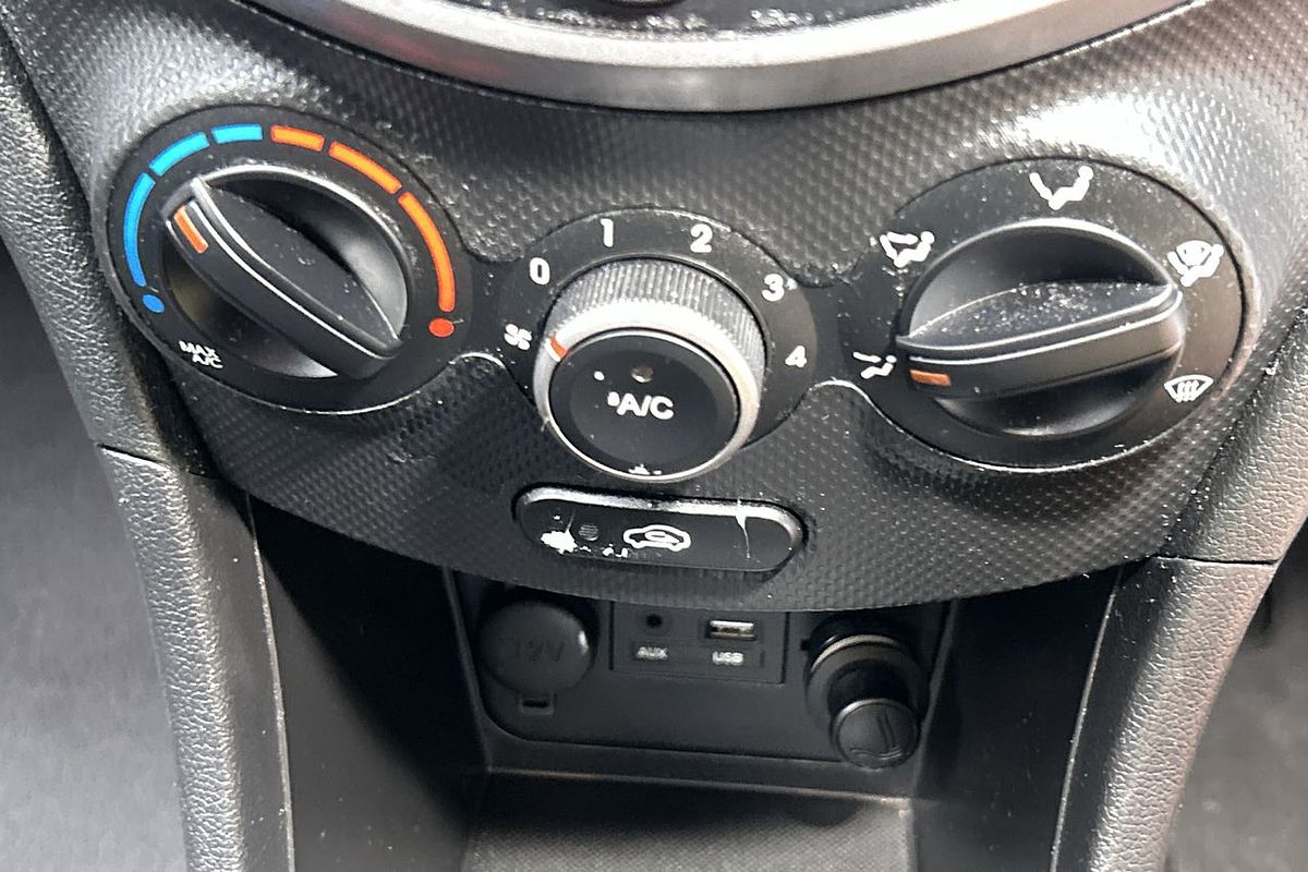 2017 Hyundai Accent Active RB4