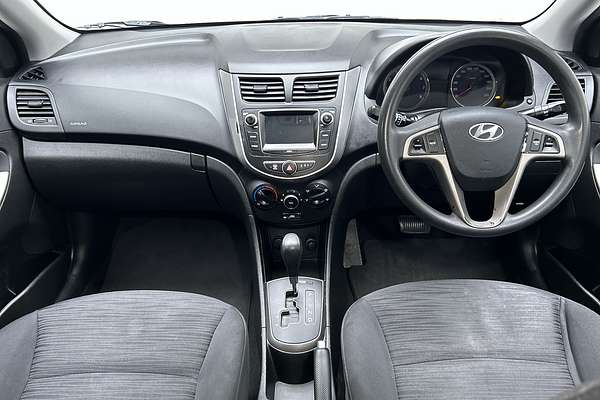 2017 Hyundai Accent Active RB4