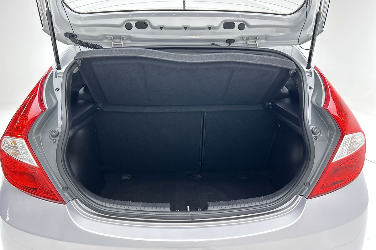 2017 Hyundai Accent Active RB4