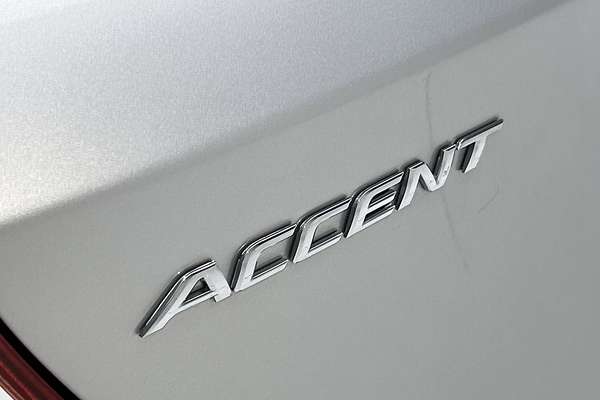 2017 Hyundai Accent Active RB4