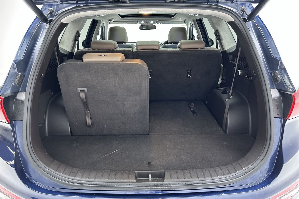 2019 Hyundai Santa Fe Highlander TM.2
