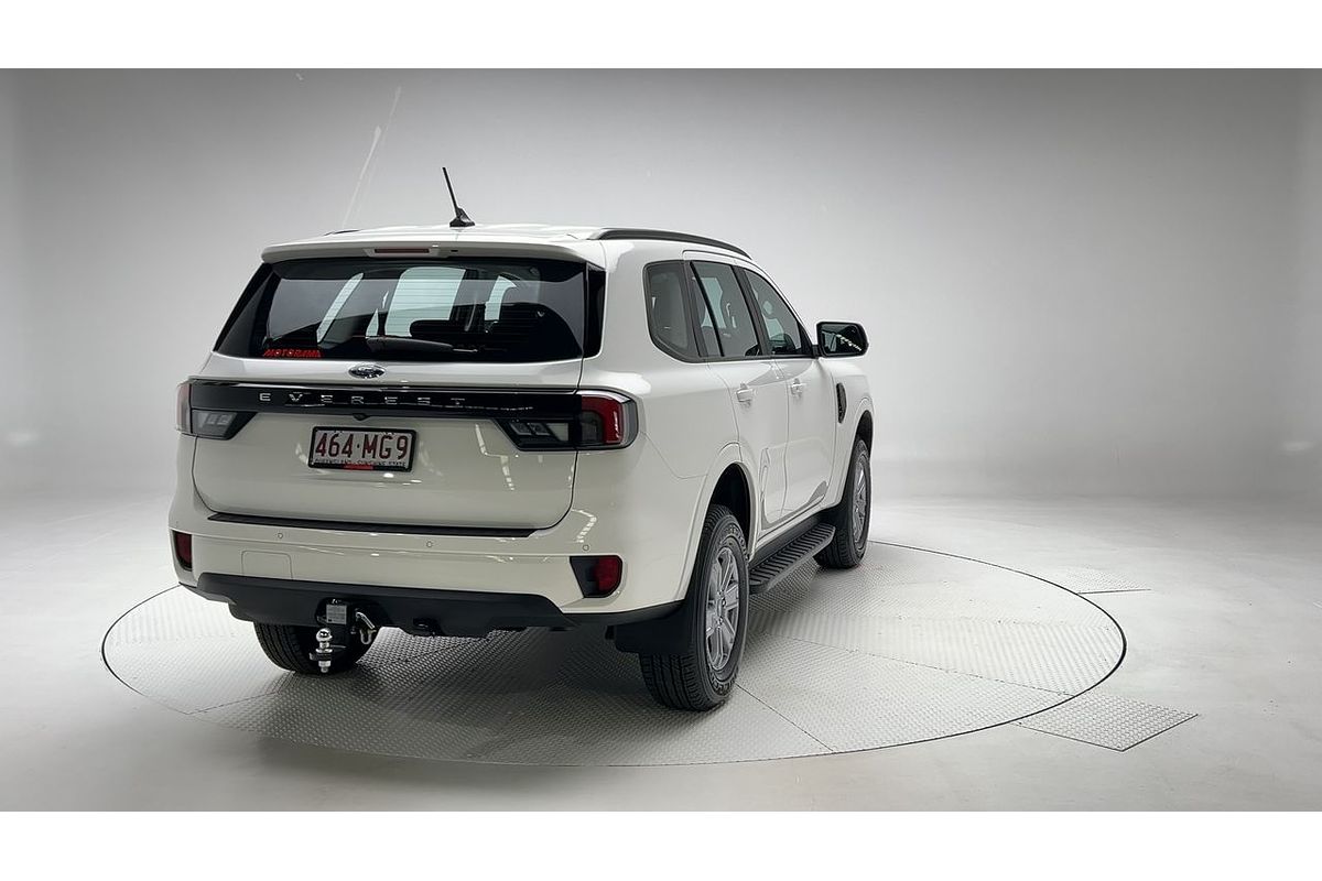 2024 Ford Everest Ambiente 2.0L