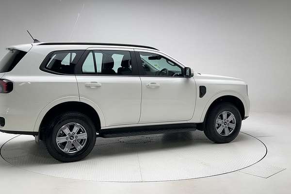 2024 Ford Everest Ambiente 2.0L