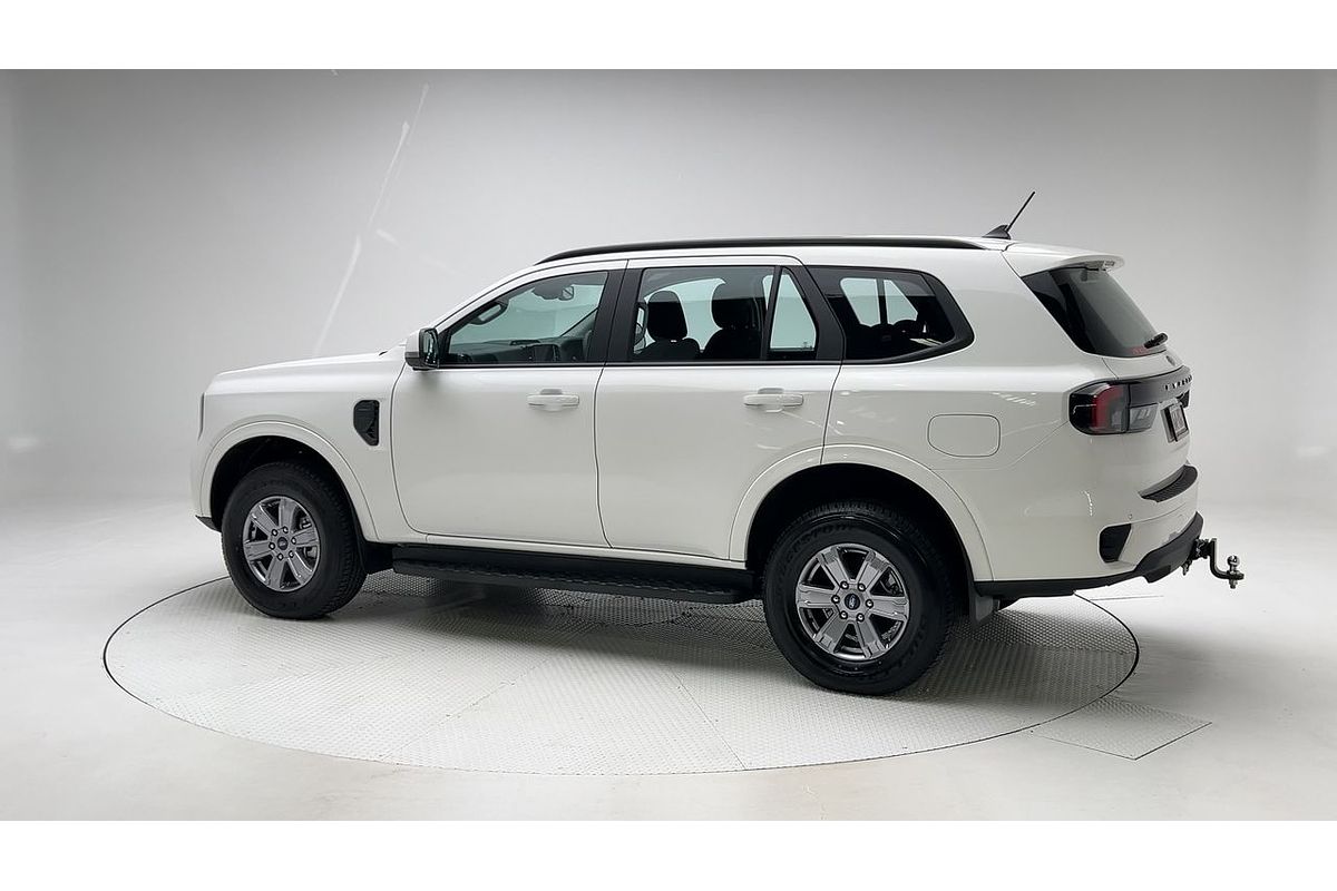 2024 Ford Everest Ambiente 2.0L