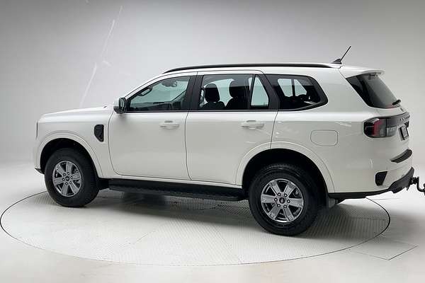 2024 Ford Everest Ambiente 2.0L