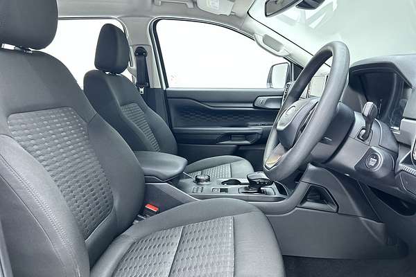 2024 Ford Everest Ambiente 2.0L