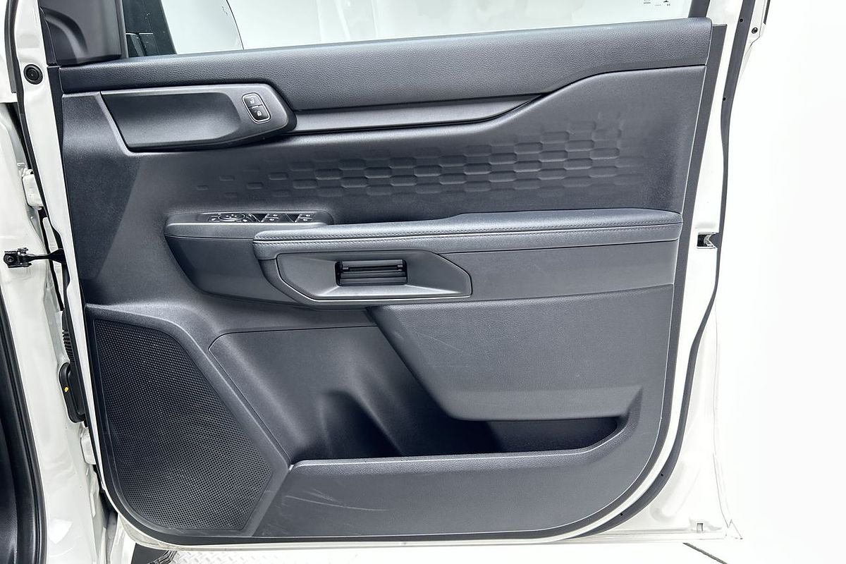 2024 Ford Everest Ambiente 2.0L