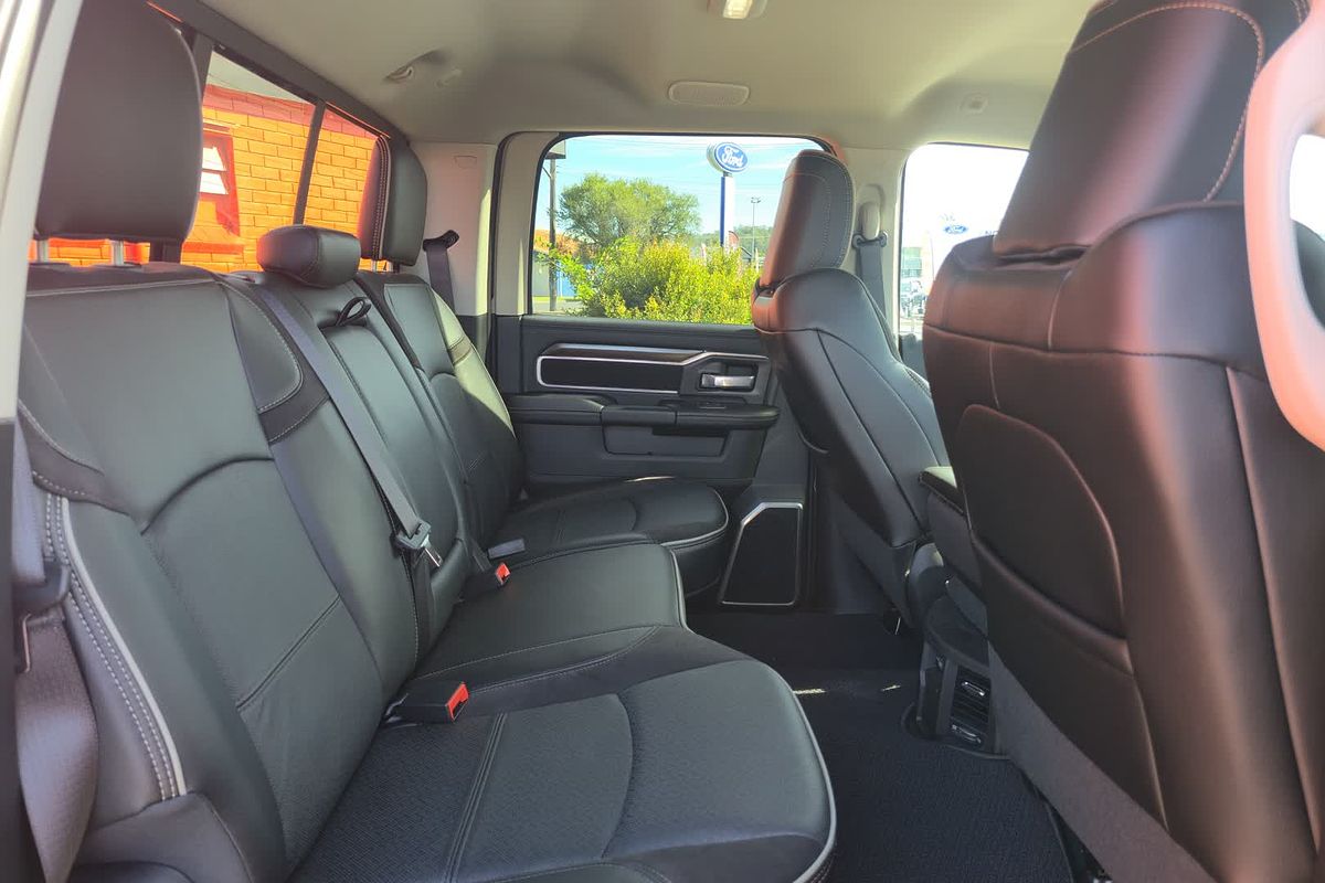 2023 RAM 2500 Laramie Rambox DJ 4X4