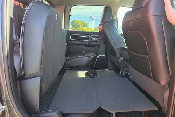 2023 RAM 2500 Laramie Rambox DJ 4X4