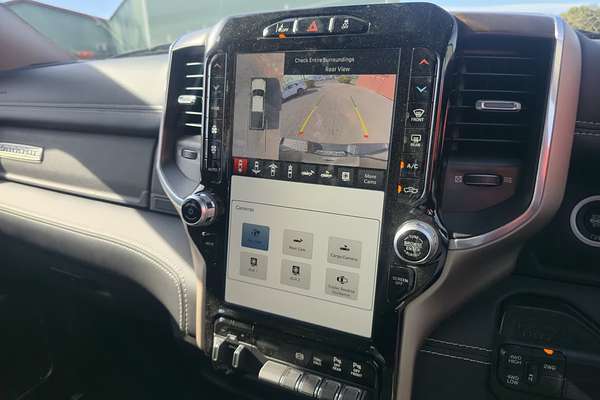 2023 RAM 2500 Laramie Rambox DJ 4X4