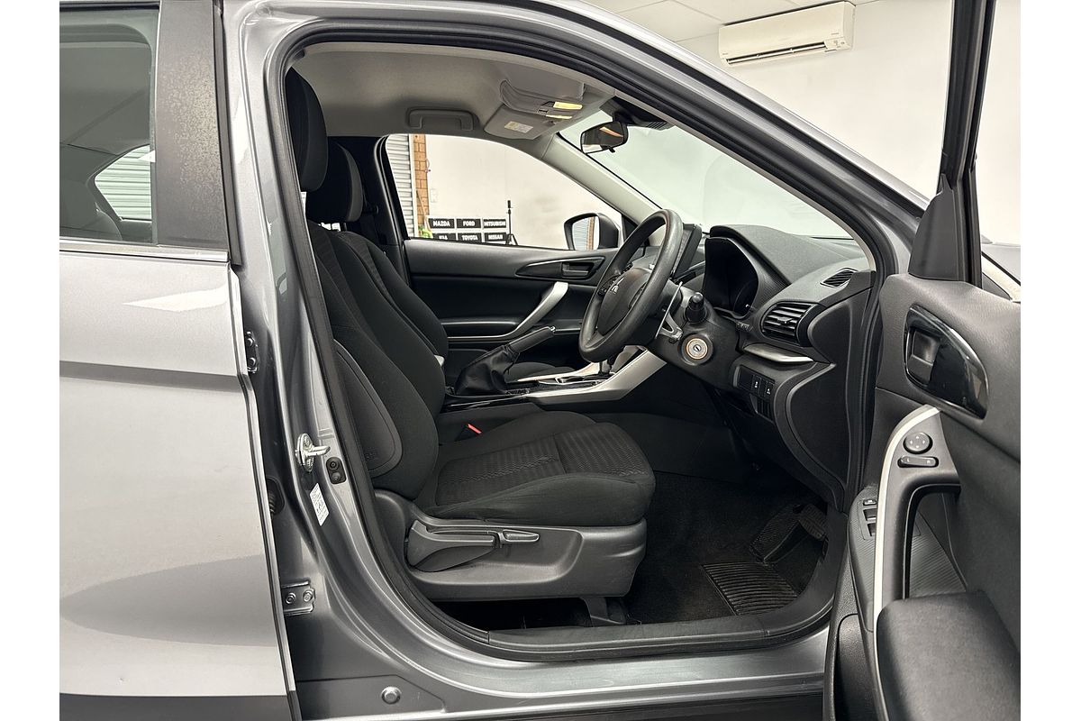 2023 Mitsubishi Eclipse Cross ES YB