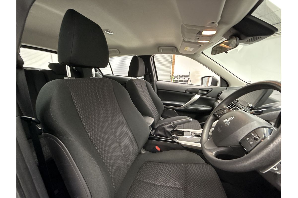 2023 Mitsubishi Eclipse Cross ES YB