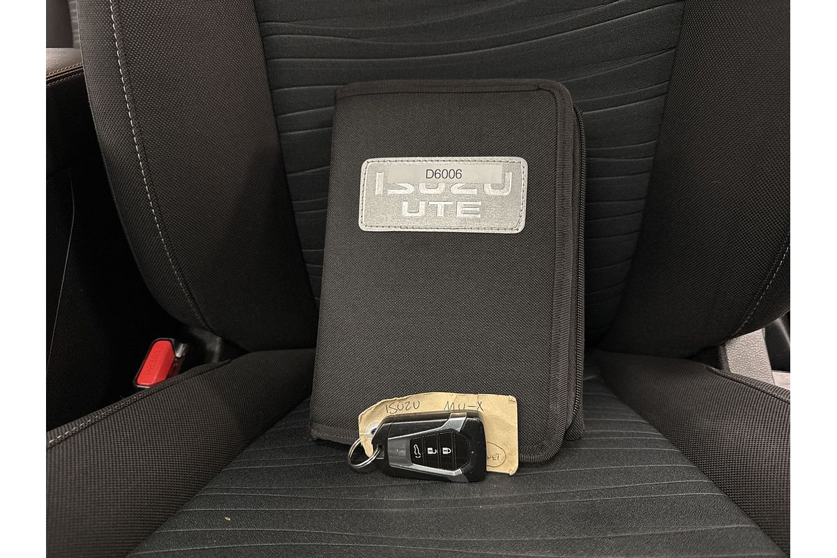 2023 Isuzu MU-X LS-U