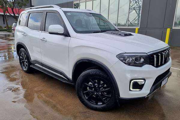 2023 Mahindra Scorpio Z8L