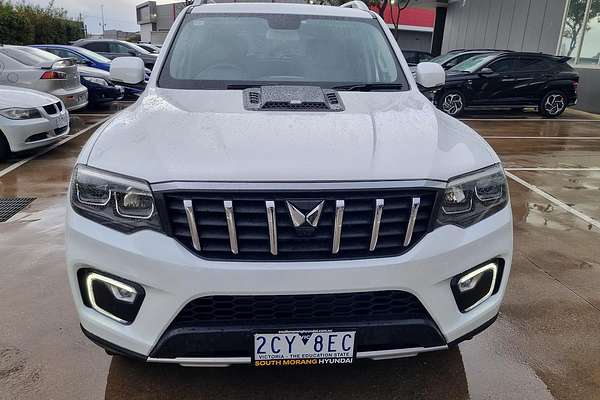 2023 Mahindra Scorpio Z8L