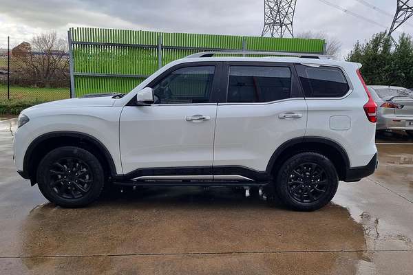2023 Mahindra Scorpio Z8L