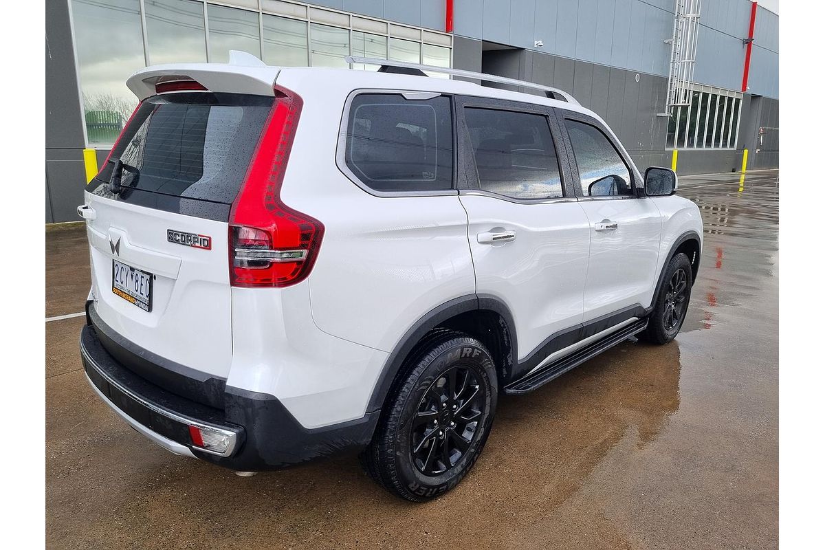 2023 Mahindra Scorpio Z8L
