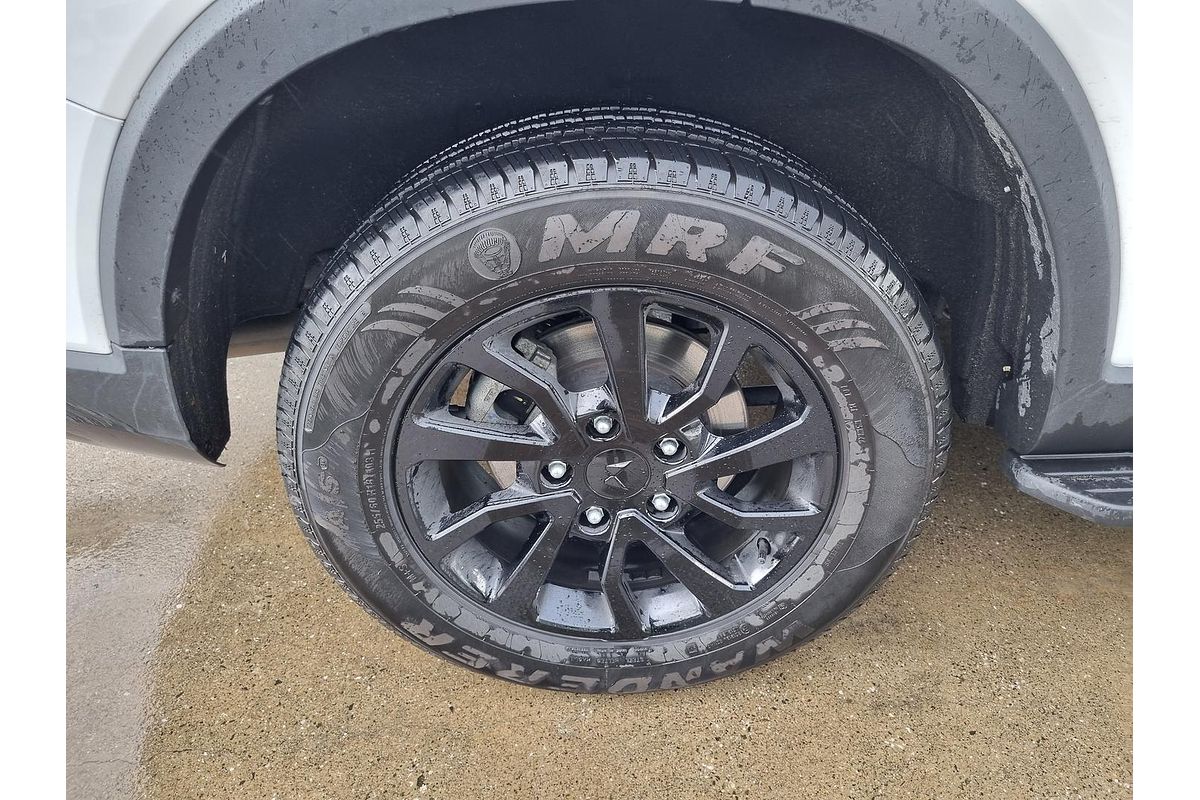 2023 Mahindra Scorpio Z8L