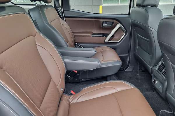 2023 Mahindra Scorpio Z8L