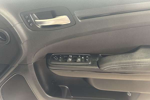 2019 Chrysler 300 SRT Pacer LX