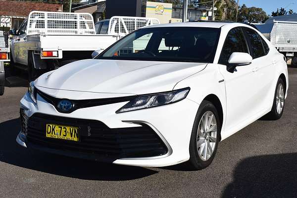 2024 Toyota Camry Ascent AXVH70R
