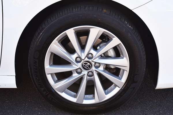 2024 Toyota Camry Ascent AXVH70R