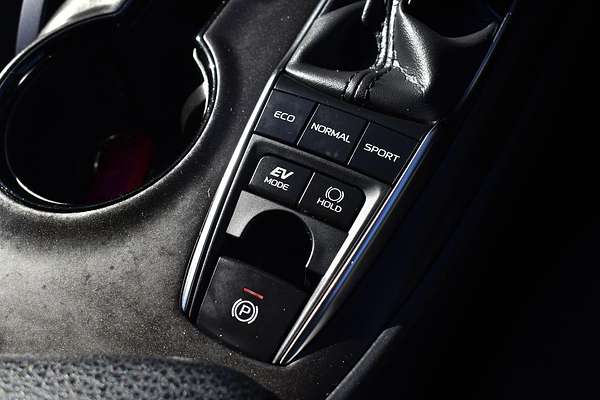 2024 Toyota Camry Ascent AXVH70R