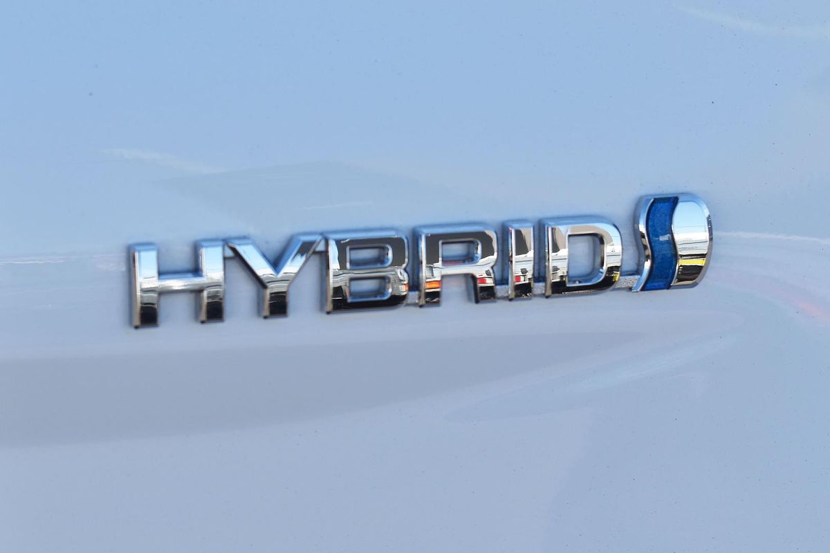 2024 Toyota Camry Ascent AXVH70R