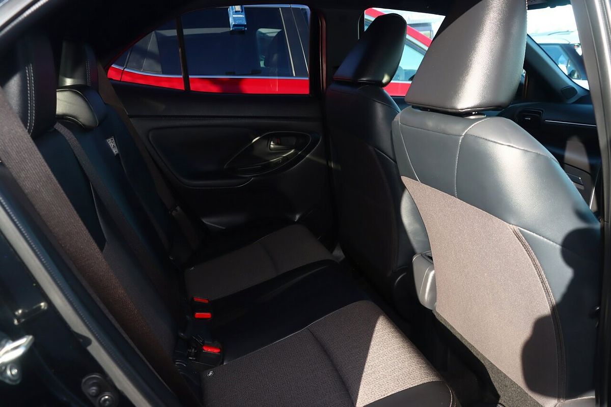2023 Toyota Yaris Cross Urban MXPJ15R