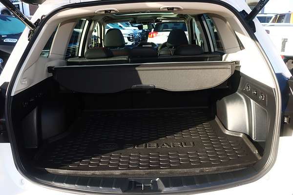 2023 Subaru Forester 2.5i Sport S5