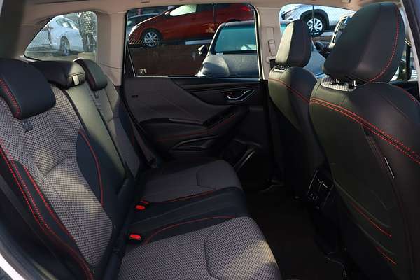2023 Subaru Forester 2.5i Sport S5
