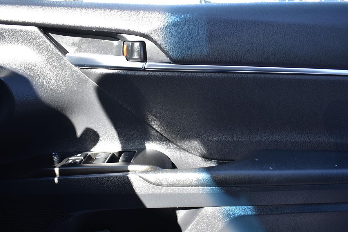 2024 Toyota Camry Ascent AXVH70R