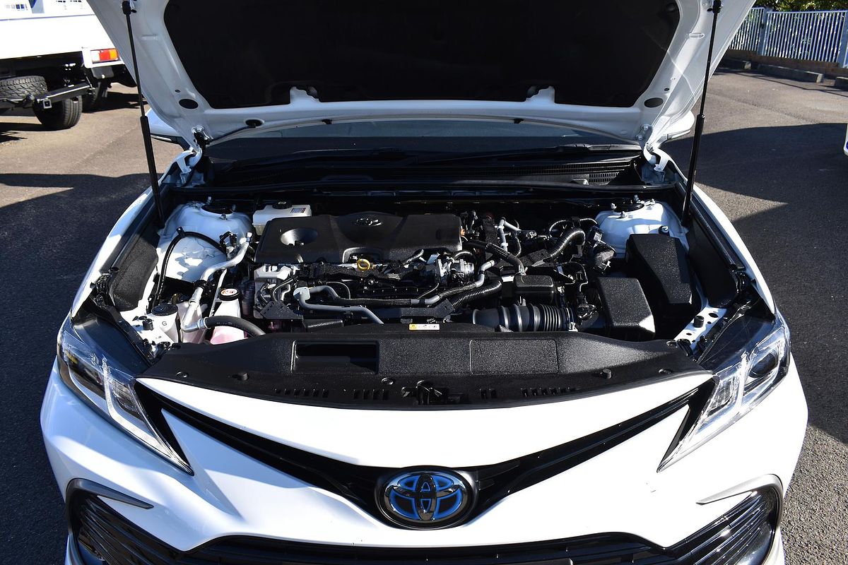 2024 Toyota Camry Ascent AXVH70R