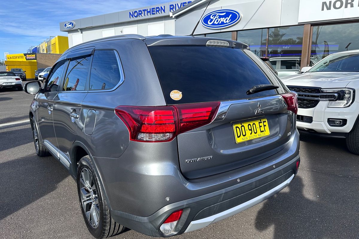 2016 Mitsubishi Outlander XLS ZK